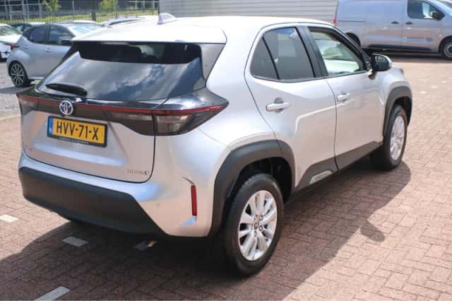 Toyota Yaris Cross (2024) thumbnail 10