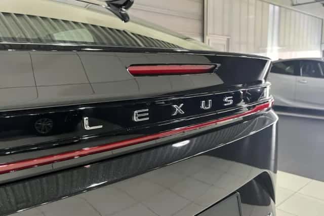 Lexus RZ (2025) thumbnail 31