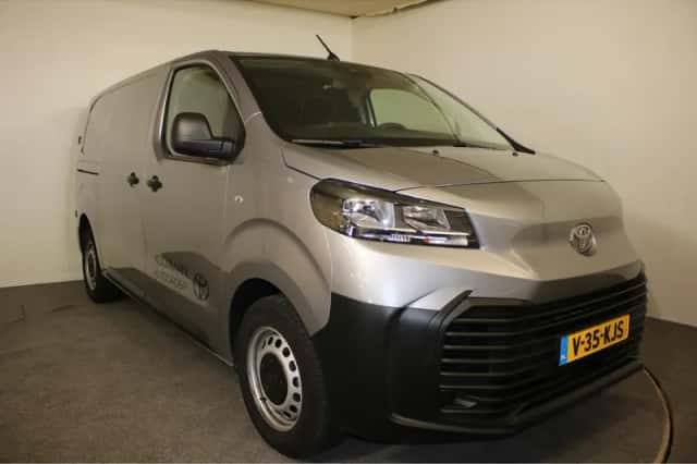 Toyota Proace (2024) thumbnail 7