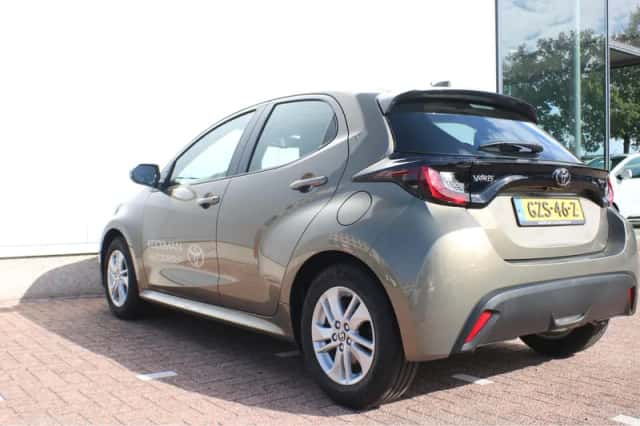 Toyota Yaris (2025) thumbnail 13