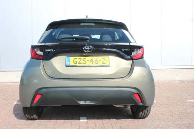Toyota Yaris (2025) thumbnail 16