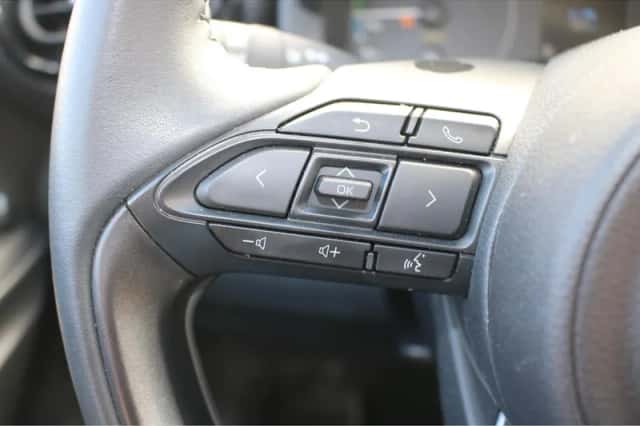 Toyota Yaris (2025) thumbnail 17