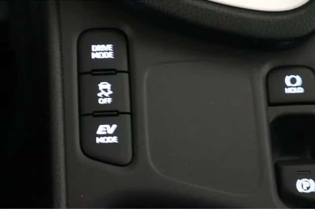 Toyota Yaris Cross (2025) thumbnail 23