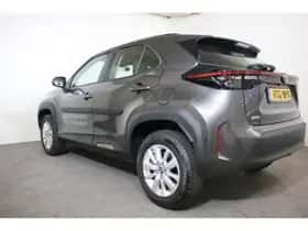 Toyota Yaris Cross (2025) thumbnail 4