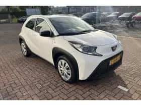 Toyota Aygo (2024) thumbnail 5