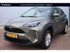 Toyota Yaris Cross (2024) thumbnail 1