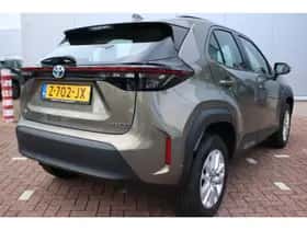 Toyota Yaris Cross (2024) thumbnail 4