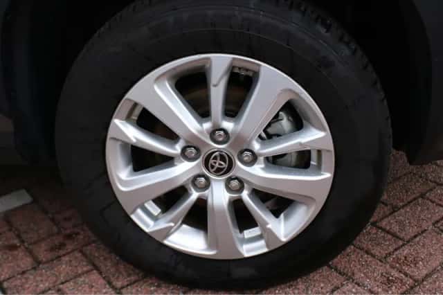 Toyota Yaris Cross (2024) thumbnail 10