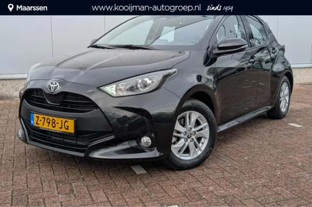 Toyota Yaris (2024) thumbnail 1