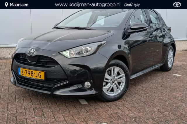 Toyota Yaris (2024) thumbnail 1
