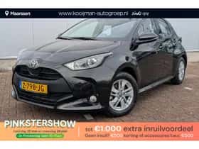 Toyota Yaris (2024) thumbnail 1