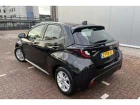 Toyota Yaris (2024) thumbnail 5