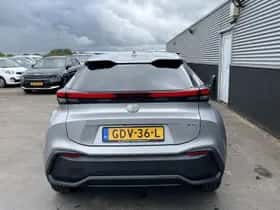 Toyota C-HR (2024) thumbnail 18