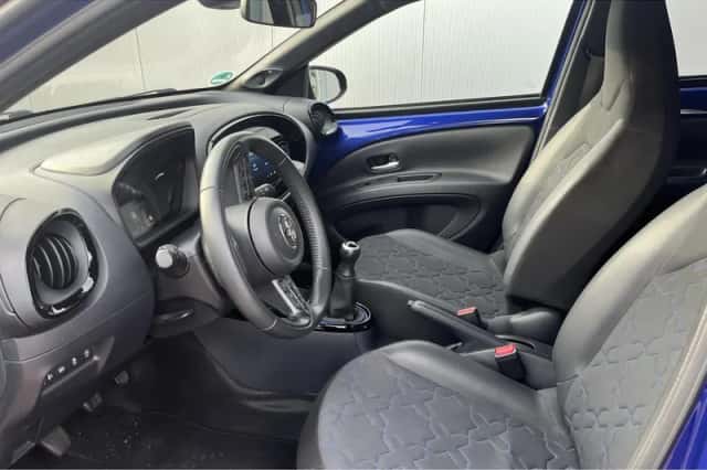 Toyota Aygo (2022) thumbnail 21