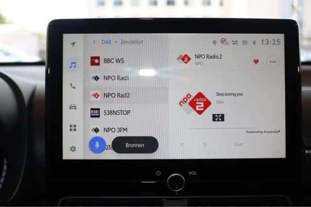 Toyota Yaris (2025) thumbnail 24