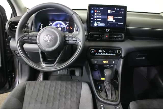 Toyota Yaris (2025) thumbnail 26