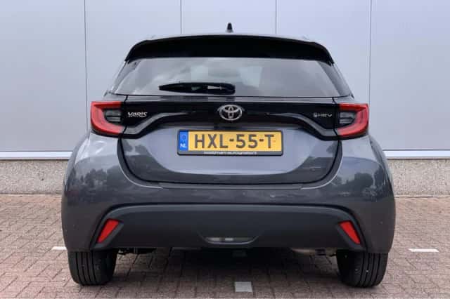 Toyota Yaris (2025) thumbnail 5