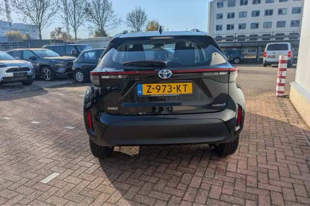 Toyota Yaris Cross (2024) thumbnail 16
