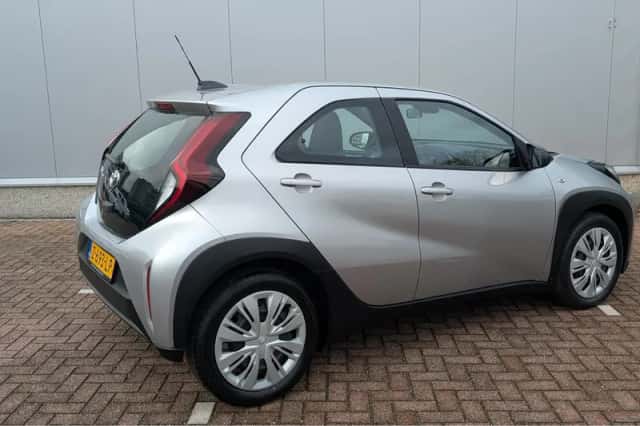 Toyota Aygo (2024) thumbnail 2