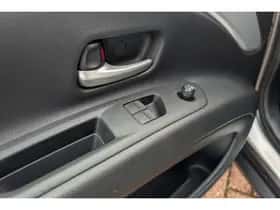 Toyota Aygo (2024) thumbnail 16