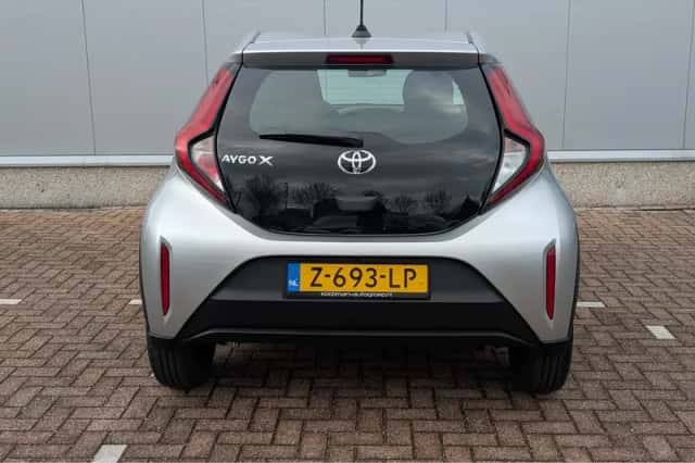 Toyota Aygo (2024) thumbnail 5