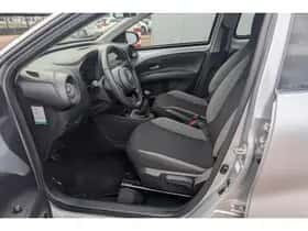 Toyota Aygo (2024) thumbnail 6