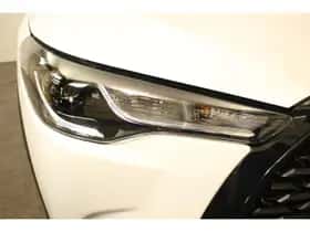 Toyota Corolla (2024) thumbnail 8