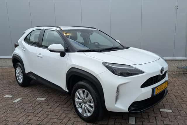 Toyota Yaris Cross (2024) thumbnail 12