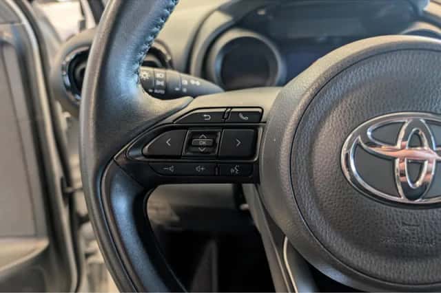 Toyota Yaris Cross (2024) thumbnail 17