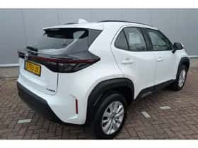 Toyota Yaris Cross (2024) thumbnail 4