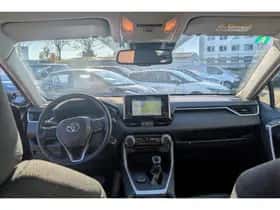 Toyota RAV4 (2020) thumbnail 7