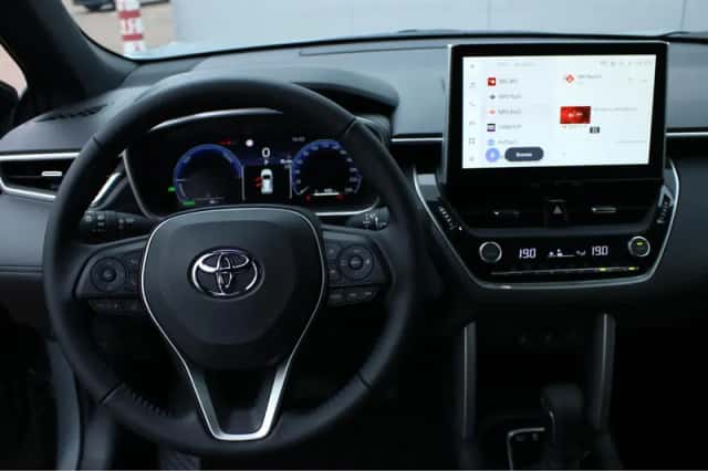 Toyota Corolla (2025) thumbnail 7