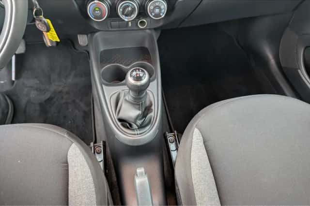 Toyota Aygo (2024) thumbnail 23