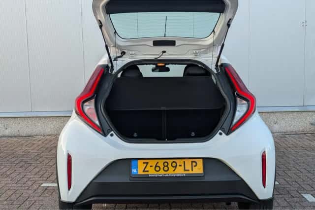 Toyota Aygo (2024) thumbnail 7
