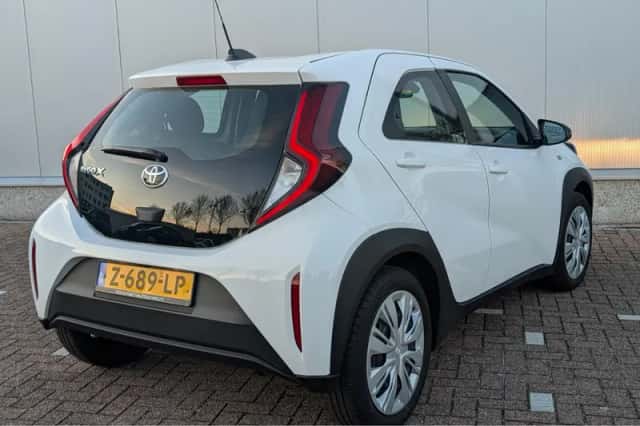 Toyota Aygo (2024) thumbnail 8
