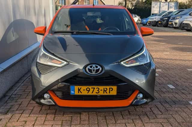Toyota Aygo (2021) thumbnail 5