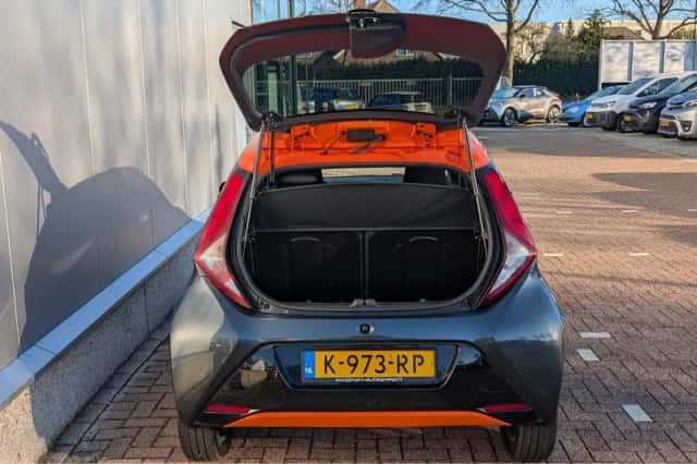Toyota Aygo (2021) thumbnail 7