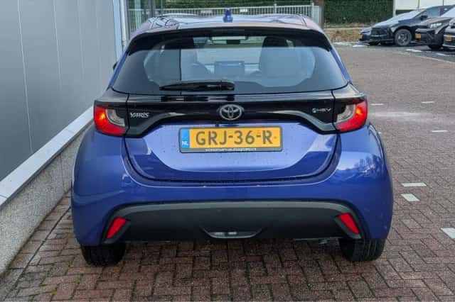 Toyota Yaris (2024) thumbnail 5