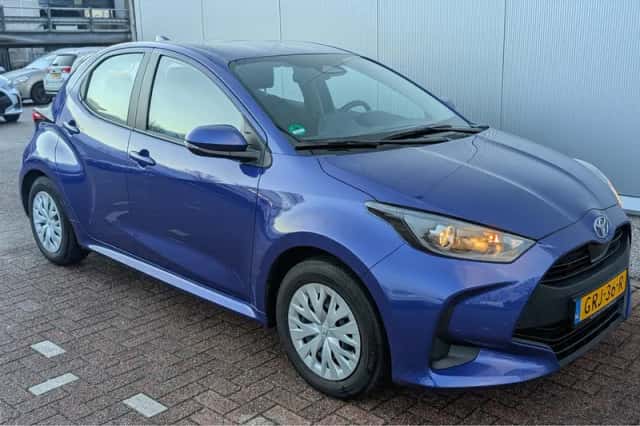 Toyota Yaris (2024) thumbnail 10
