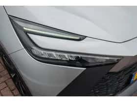 Toyota C-HR (2025) thumbnail 11