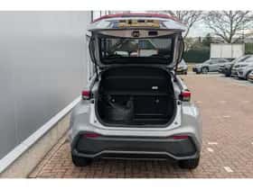 Toyota C-HR (2025) thumbnail 4