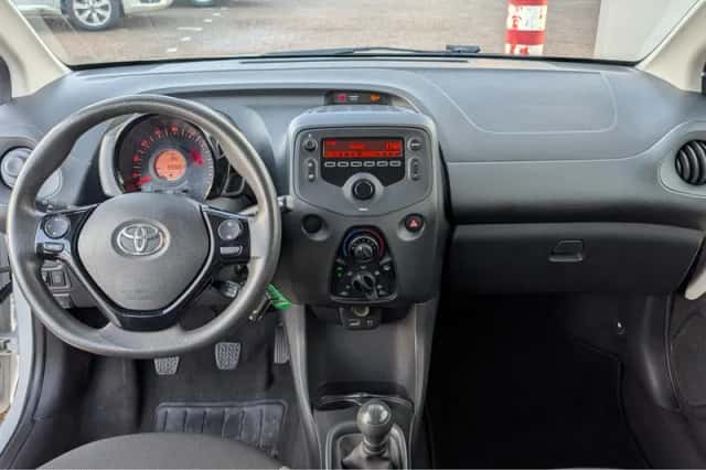 Toyota Aygo (2020) thumbnail 20