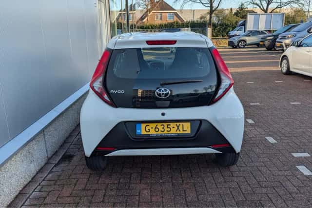 Toyota Aygo (2020) thumbnail 10