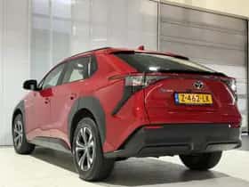 Toyota bZ4X (2024) thumbnail 8