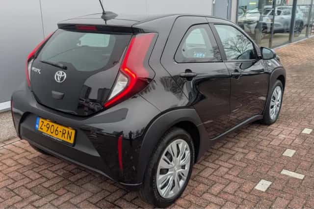 Toyota Aygo (2024) thumbnail 2