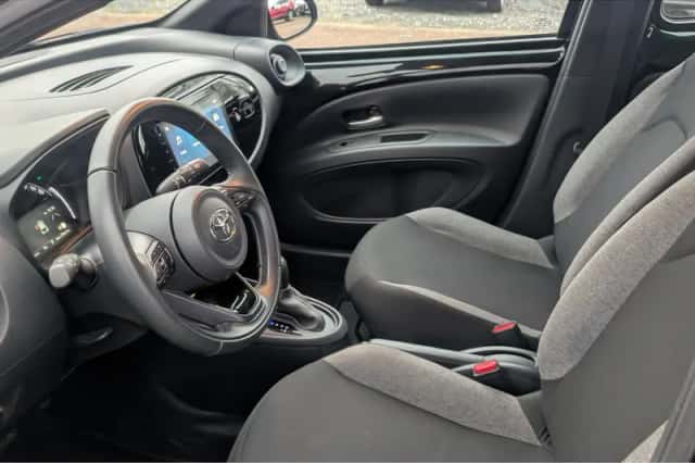 Toyota Aygo (2024) thumbnail 13