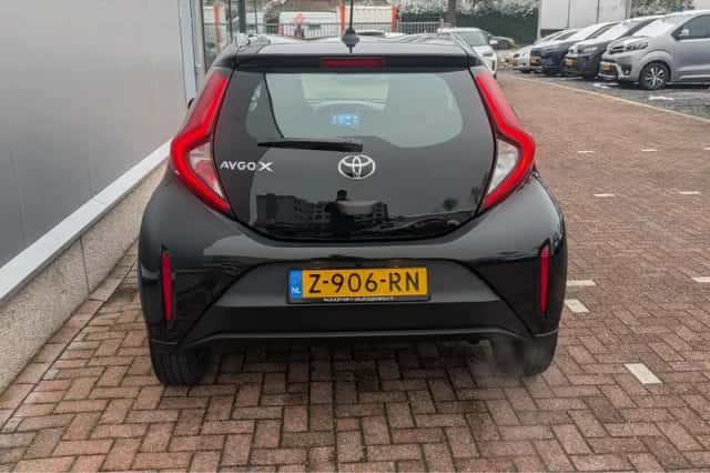 Toyota Aygo (2024) thumbnail 5
