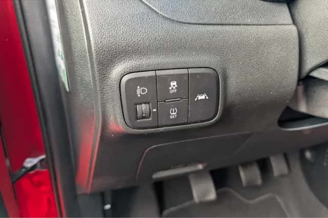 Hyundai i10 (2022) thumbnail 18