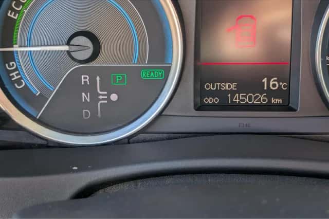 Toyota Auris (2015) thumbnail 15