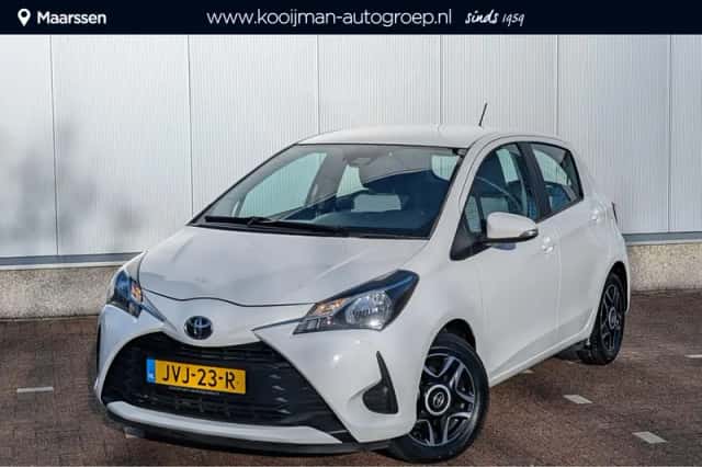 Toyota Yaris (2020) thumbnail 1